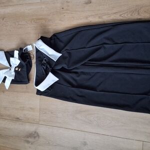 Black and White Sleeveless Dress
